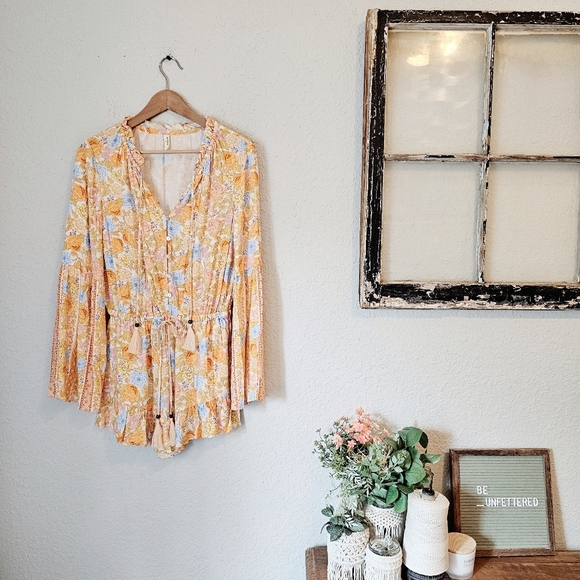 Spell Enchanted Wood Romper Playsuit Dandelion Yellow Floral Small NWOT - Picture 2 of 16